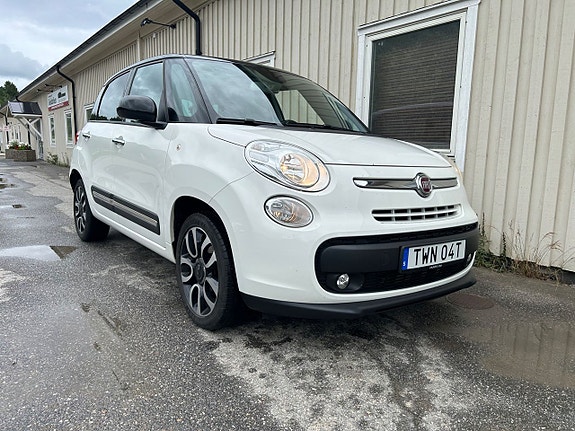 Fiat 500L 7 of 18