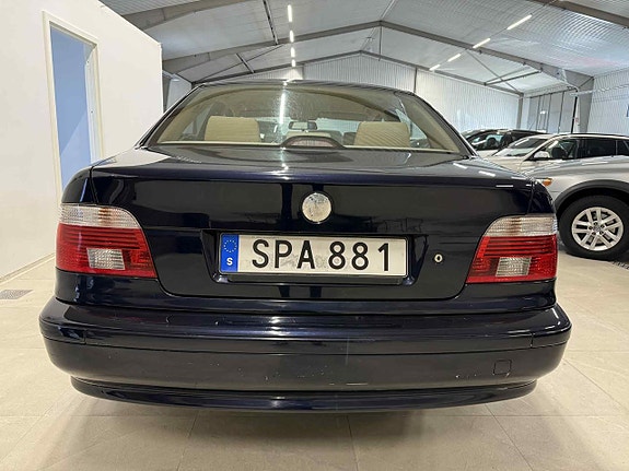BMW 525 6 of 17