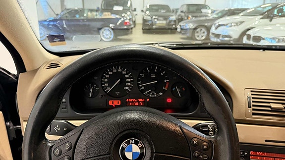 BMW 525 12 of 17