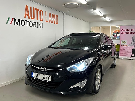 Hyundai i40 2 of 27