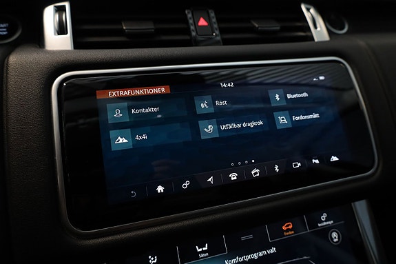 Land Rover Range Rover Sport 19 of 25