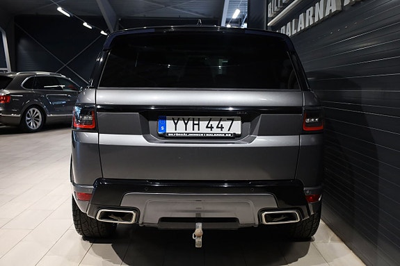 Land Rover Range Rover Sport 5 of 5