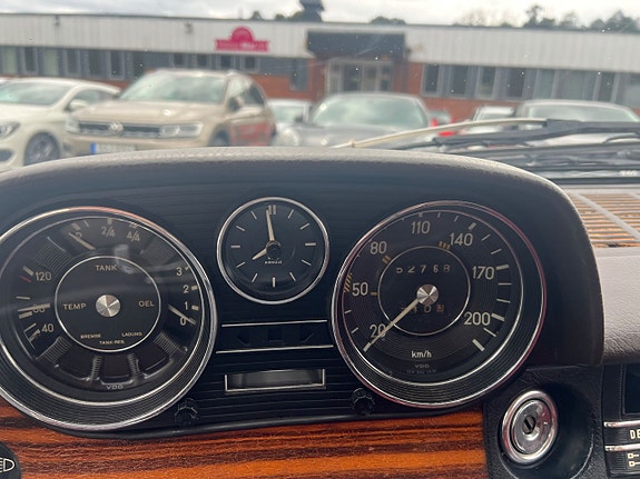 Mercedes-Benz C250 13 of 13