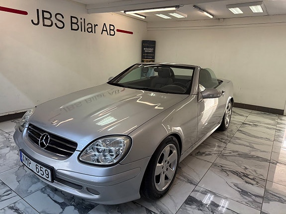 Mercedes-Benz SLK230