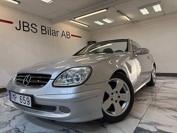 Mercedes-Benz SLK230 3 of 5