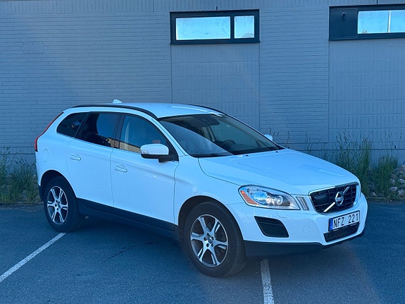 Volvo XC60 5 of 5
