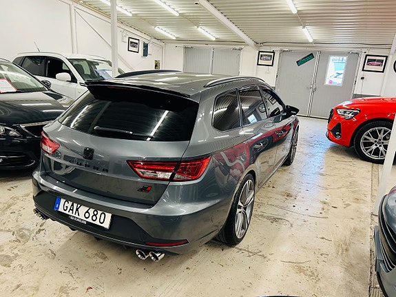 Seat Leon 3 of 23