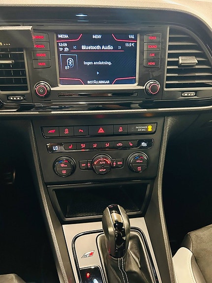Seat Leon 15 of 23