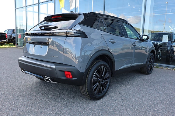 Peugeot 2008 5 of 16