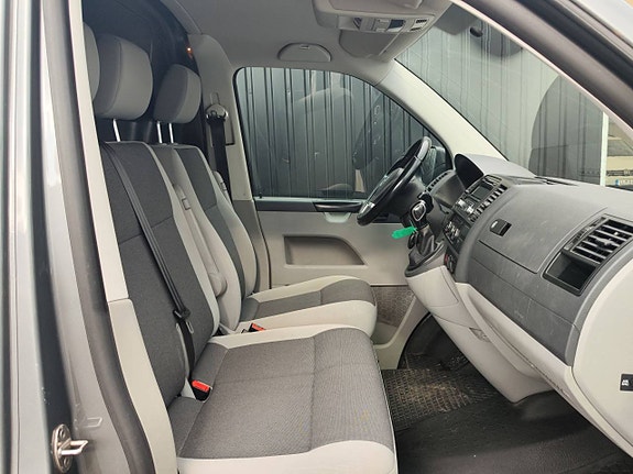 Volkswagen Transporter 10 of 11