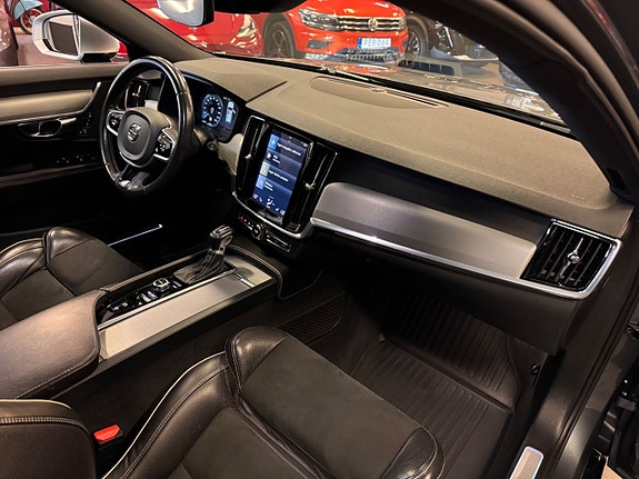 Volvo V90 13 of 22