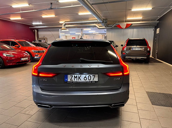 Volvo V90 4 of 22