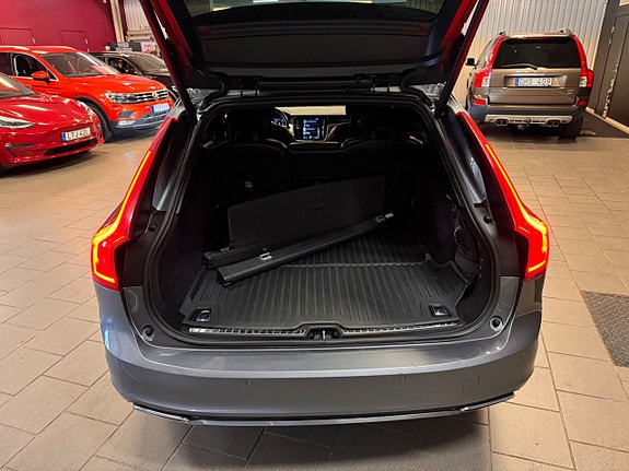 Volvo V90 15 of 22