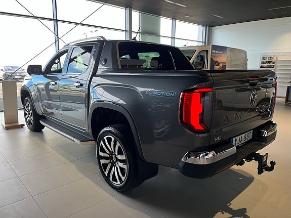Volkswagen Amarok 3 of 13