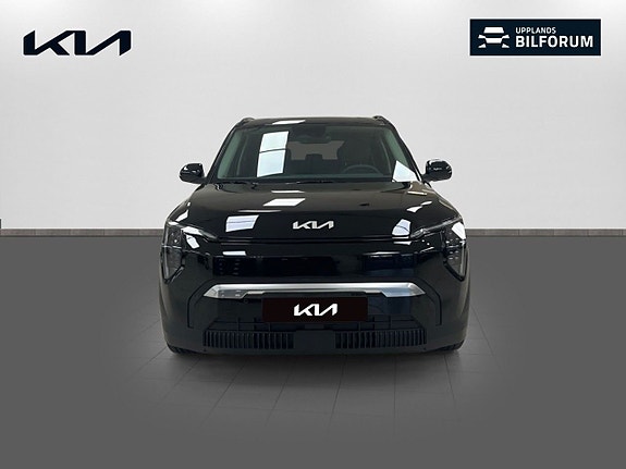 Kia EV3 2 of 19