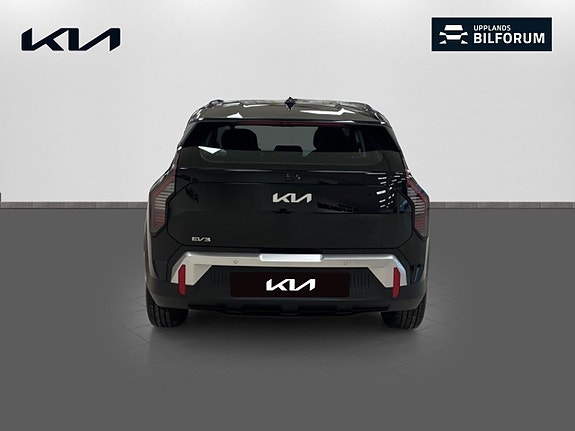 Kia EV3 5 of 16
