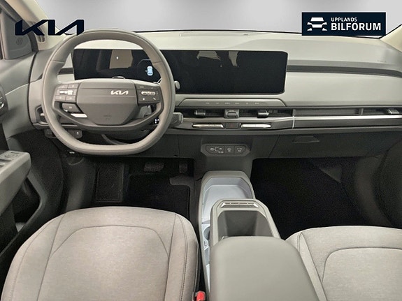 Kia EV3 7 of 16