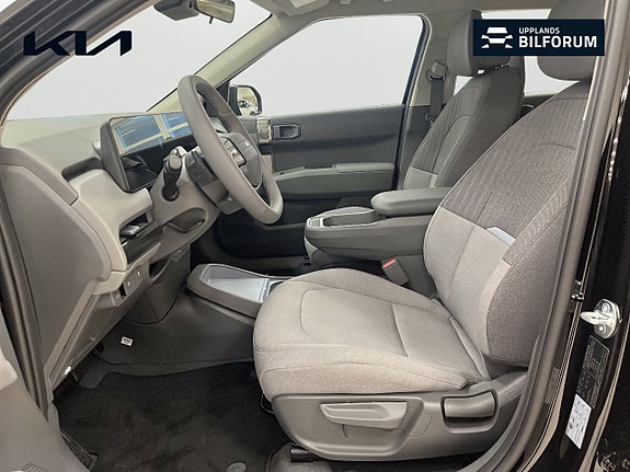 Kia EV3 8 of 16