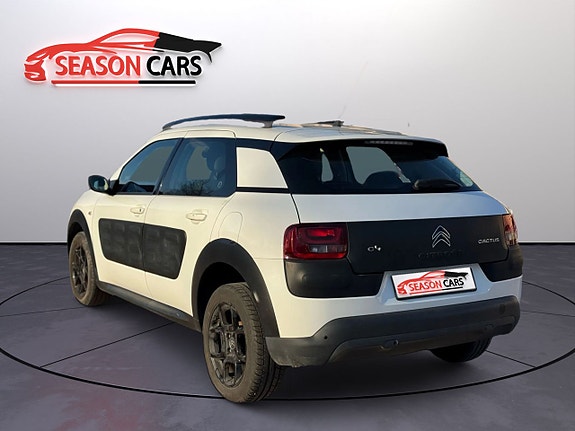 Citroen C4 Cactus 3 of 5