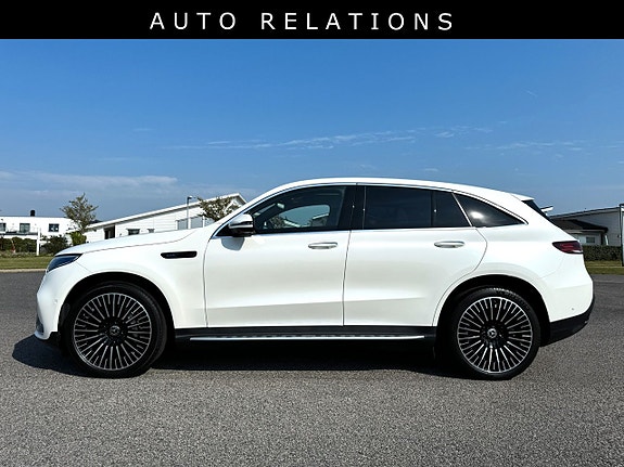 Mercedes-Benz EQC400 6 of 7