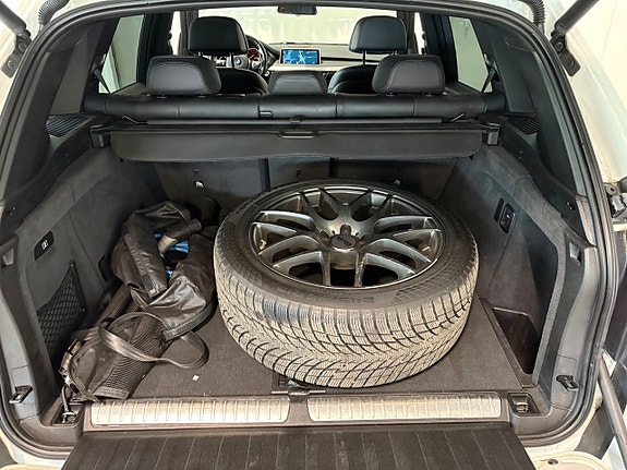BMW X5 25 of 25
