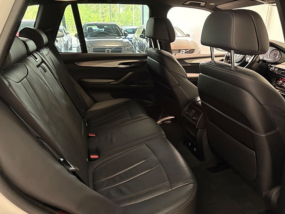 BMW X5 23 of 25