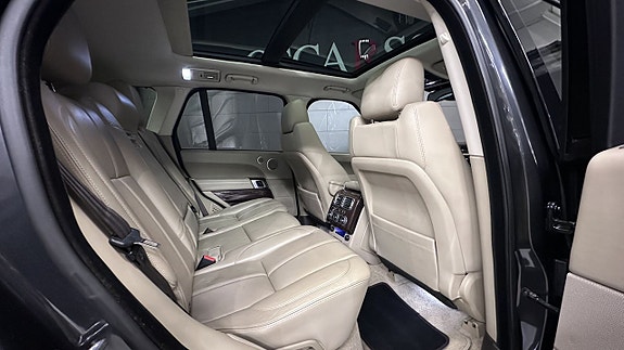 Land Rover Range Rover 13 of 21
