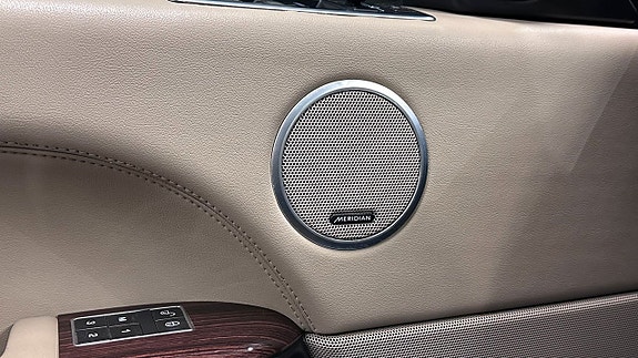 Land Rover Range Rover 20 of 21