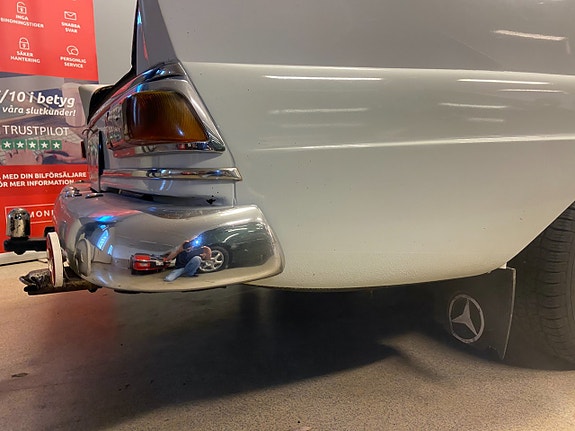 Mercedes-Benz 200 30 of 30