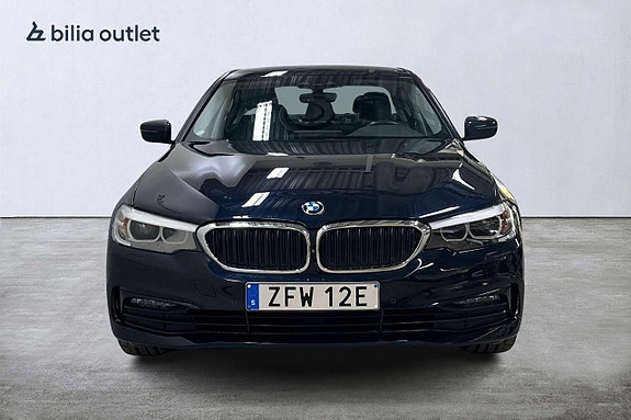 BMW 530e 3 of 24