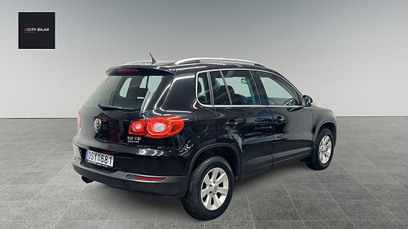 Volkswagen Tiguan 5 of 19