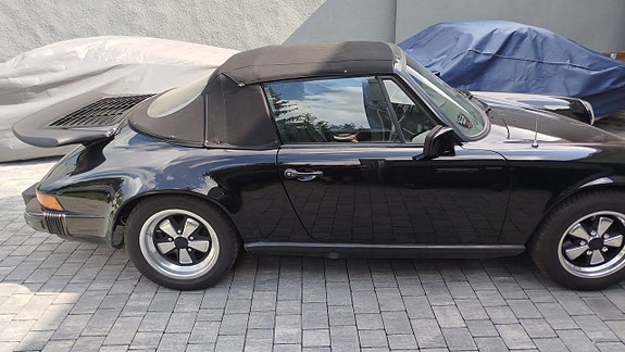 Porsche 911 12 of 13