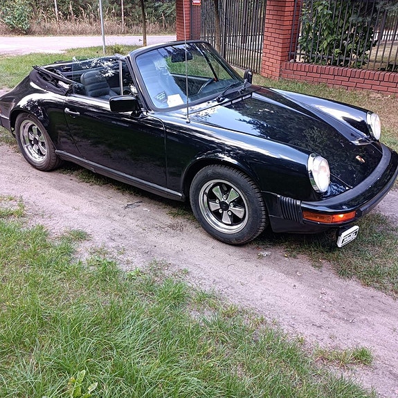 Porsche 911 10 of 13