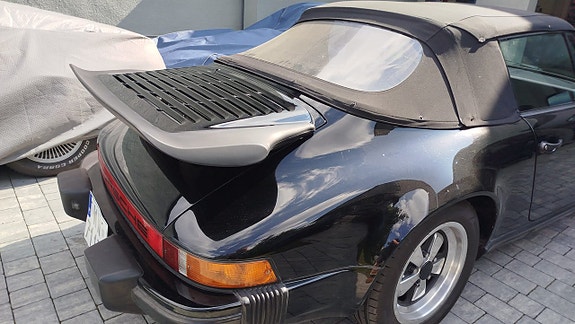 Porsche 911 11 of 13