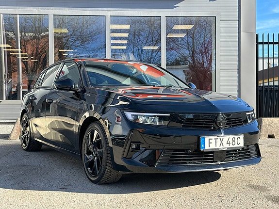 Opel Astra 2 of 5