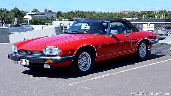 Jaguar XJ 5 of 27