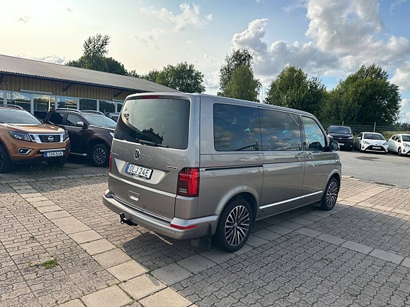 Volkswagen Multivan 3 of 5