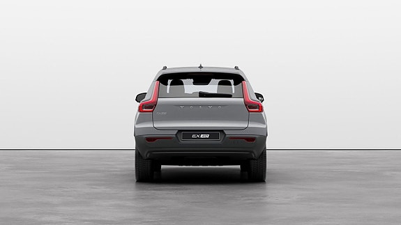 Volvo EX40 4 of 7