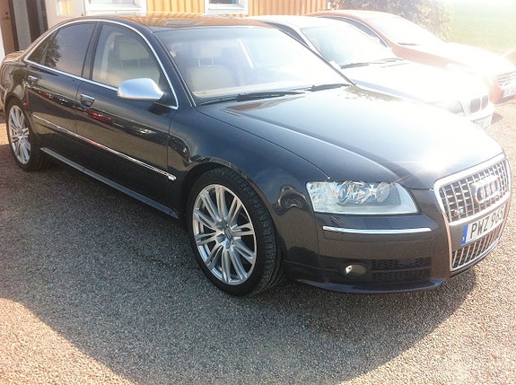 Audi S8