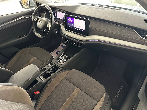 Skoda Octavia Scout 6 of 19