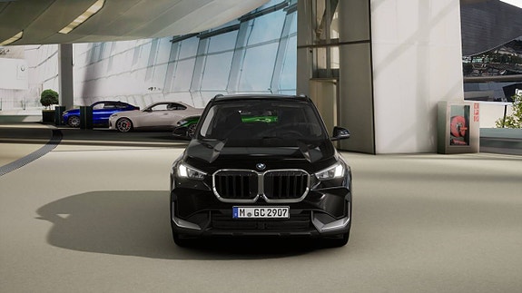 BMW X1 2 of 5
