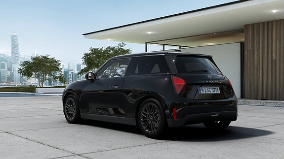 MINI Cooper 2 of 5