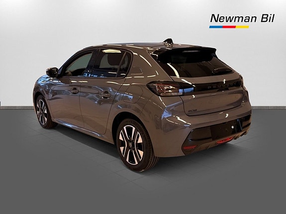 Peugeot 208 6 of 15