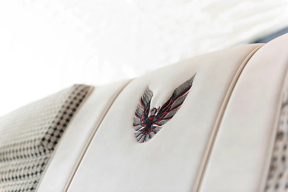 Pontiac Trans Am 17 of 27