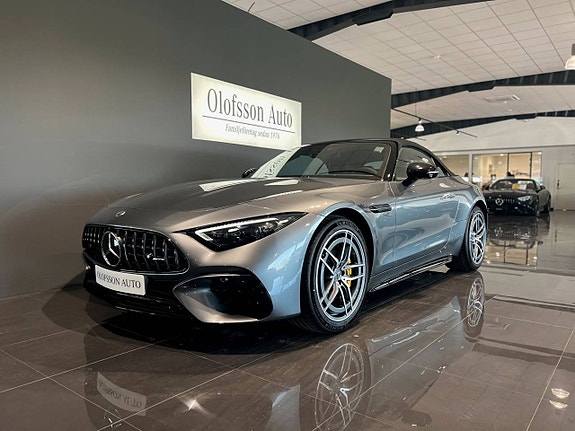 Mercedes-Benz SL43 13 of 16