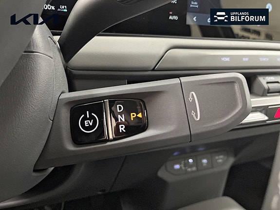 Kia EV3 11 of 15