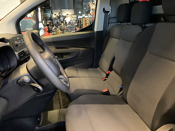 Citroen Berlingo 8 of 11