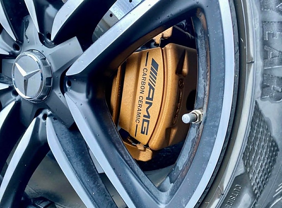 Mercedes-Benz E63 28 of 30