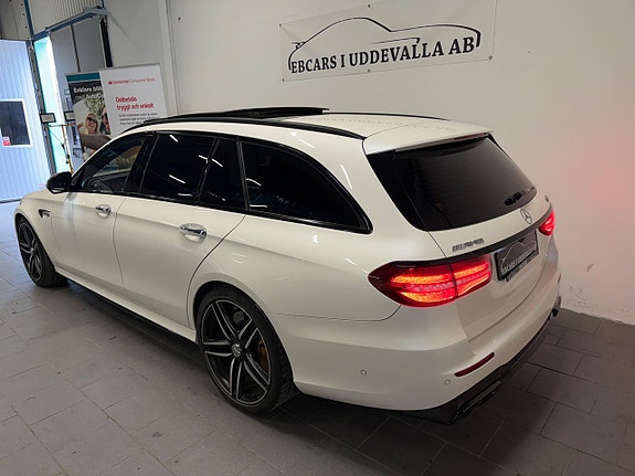 Mercedes-Benz E63 7 of 30