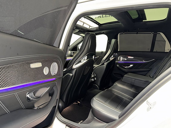 Mercedes-Benz E63 15 of 30